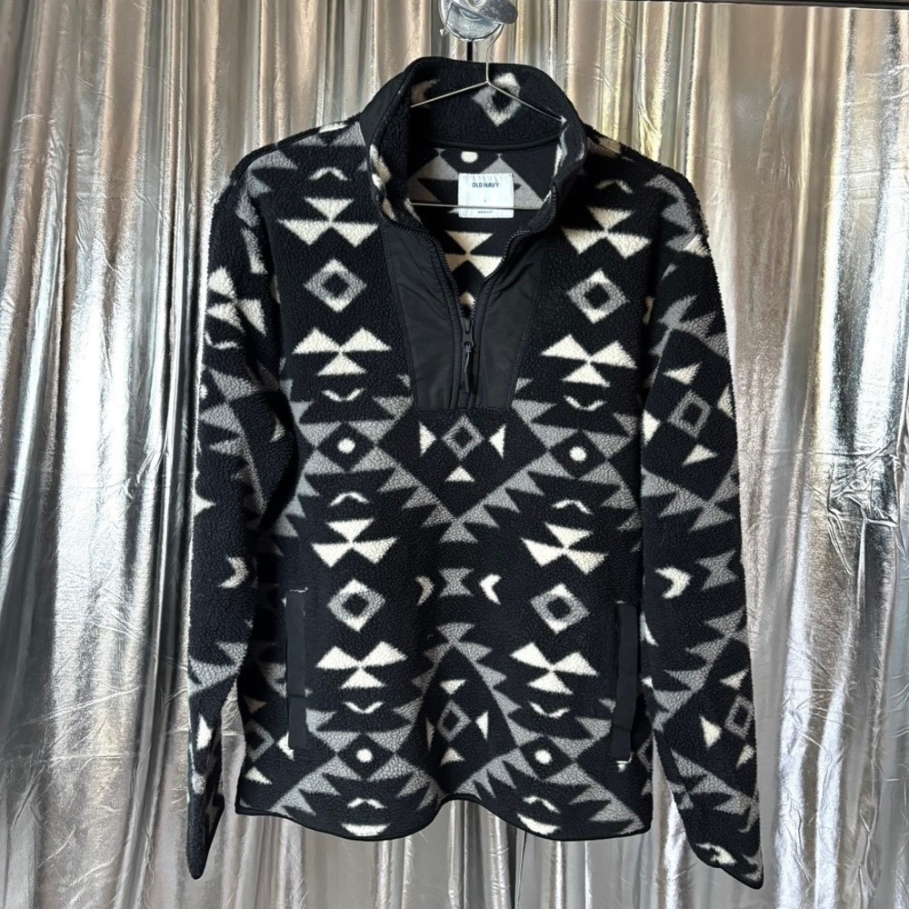 Old Navy Black Southwestern Print Sherpa Fleece Quarter Zip Pullover